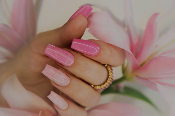 nails